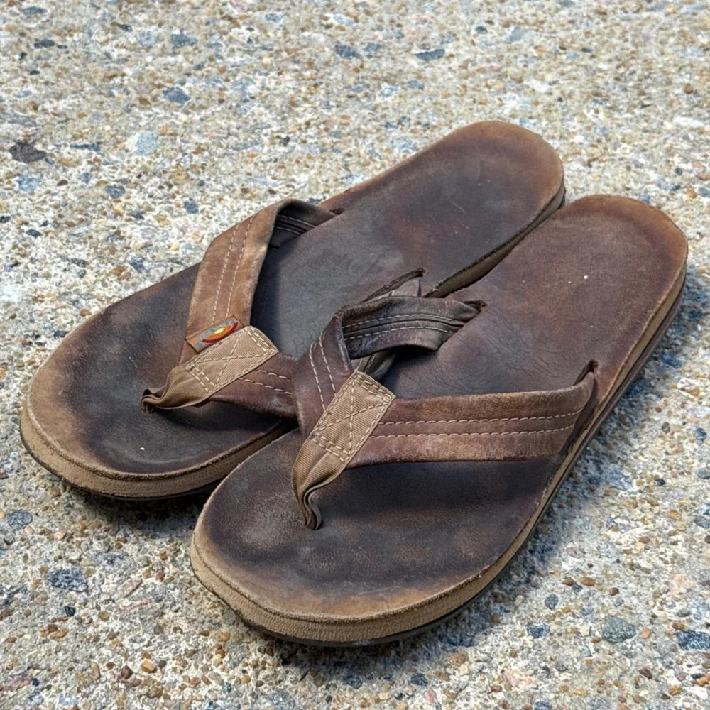 Rainbow Sandals Womens Double Layer Arch Leather Flip Flops Brown Wide Strap 9